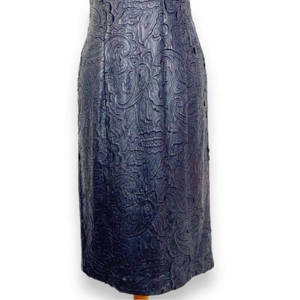NWT $289 W by Worth Metallic Navy Paisley Halter Dress - Size 8 - Picture 4 of 11